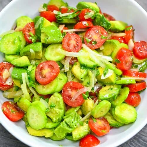 Simple Avocado Salad - Eat Something Vegan