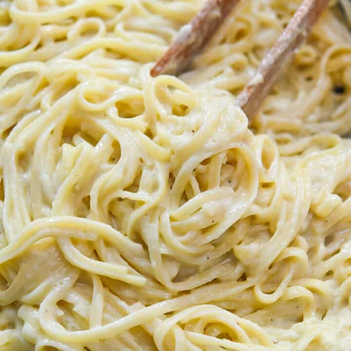 Vegan Fettuccine Alfredo - Eat Something Vegan