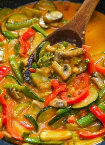 cropped-Red-Thai-Curry-Vegetable-Stew-3.jpg