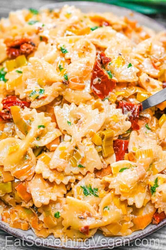 One Pan Roasted Leek Pasta served on a plate