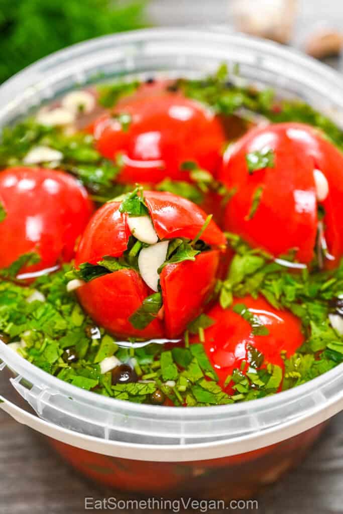 marinated tomatoes in garlic and herb brine